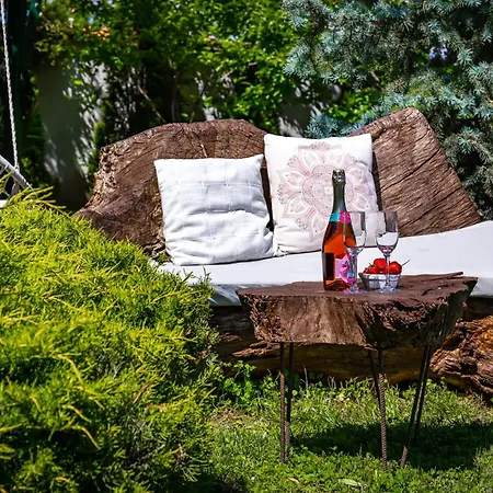 Glamping With Mineral Pool Near Sofia,plovdiv Belovo