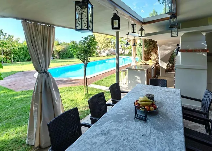 Glamping With Pool Near Sofia,plovdiv بيت للعطل *