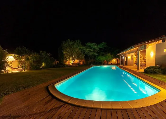 Glamping With Pool Near Sofia,plovdiv بيت للعطل Belovo