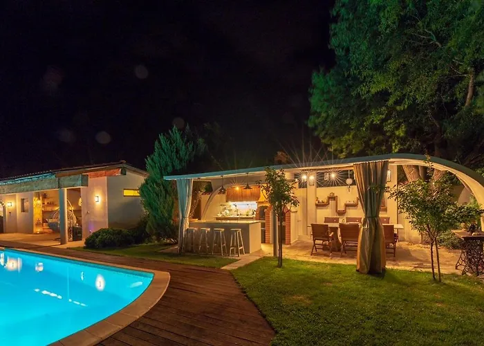 Glamping With Pool Near Sofia,plovdiv