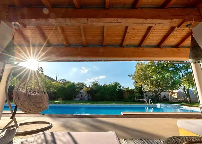 Glamping With Pool Near Sofia,plovdiv